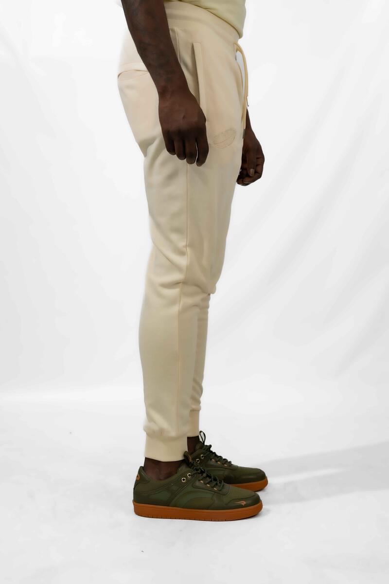 BLCP-108 CLASSIC JOGGER CREAM