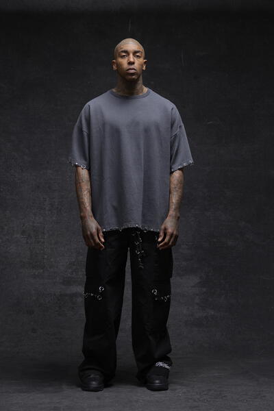 NNN-TS-023 "EDGED" OVERSIZED TEE - GREY