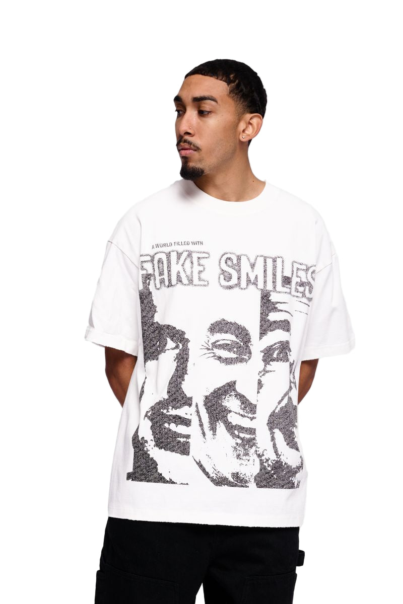 "FAKE SMILES" WHITE TEE