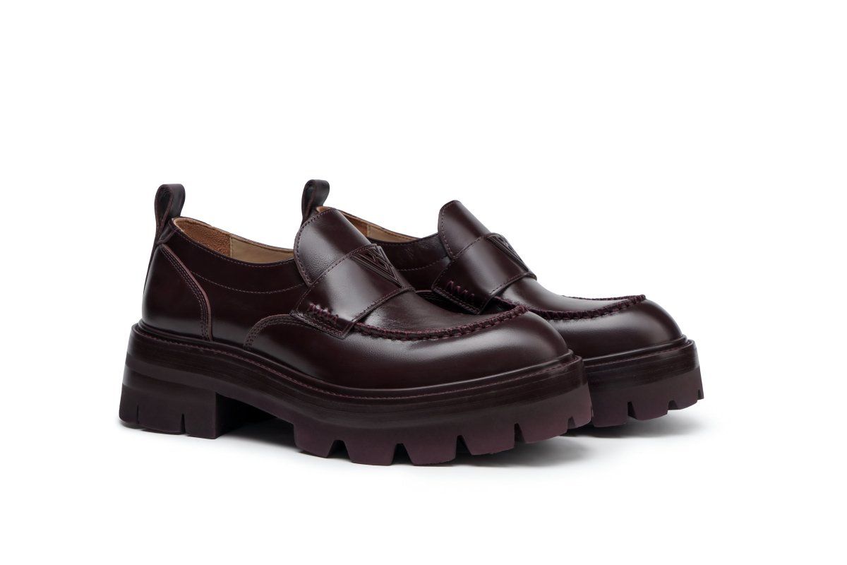 Valabasas Reigi Loafer