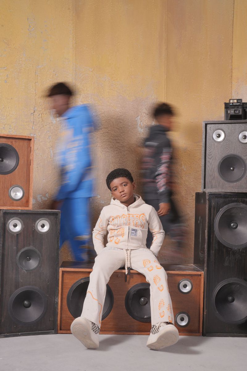 Elite Premium Riches Hoodie Kids - Feature