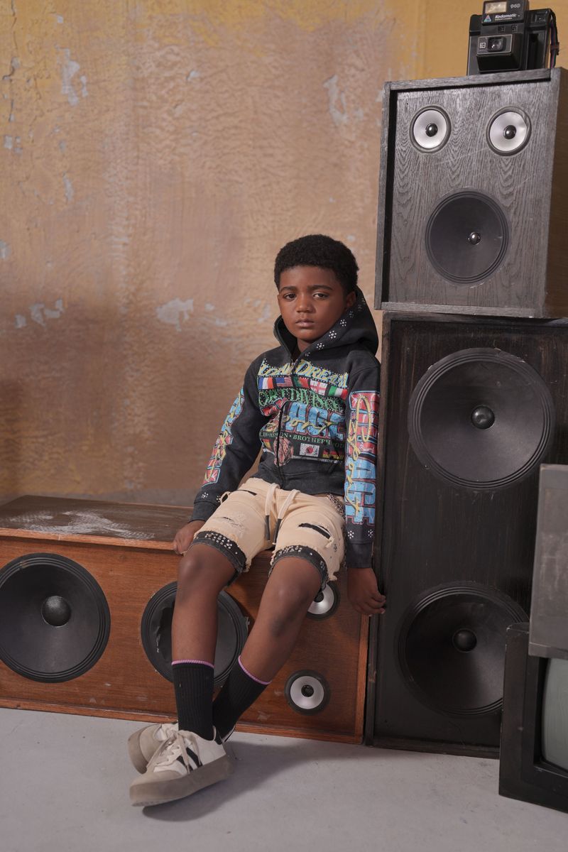 Elite Premium Global Dreams Zipup Hoodie Youth - Feature