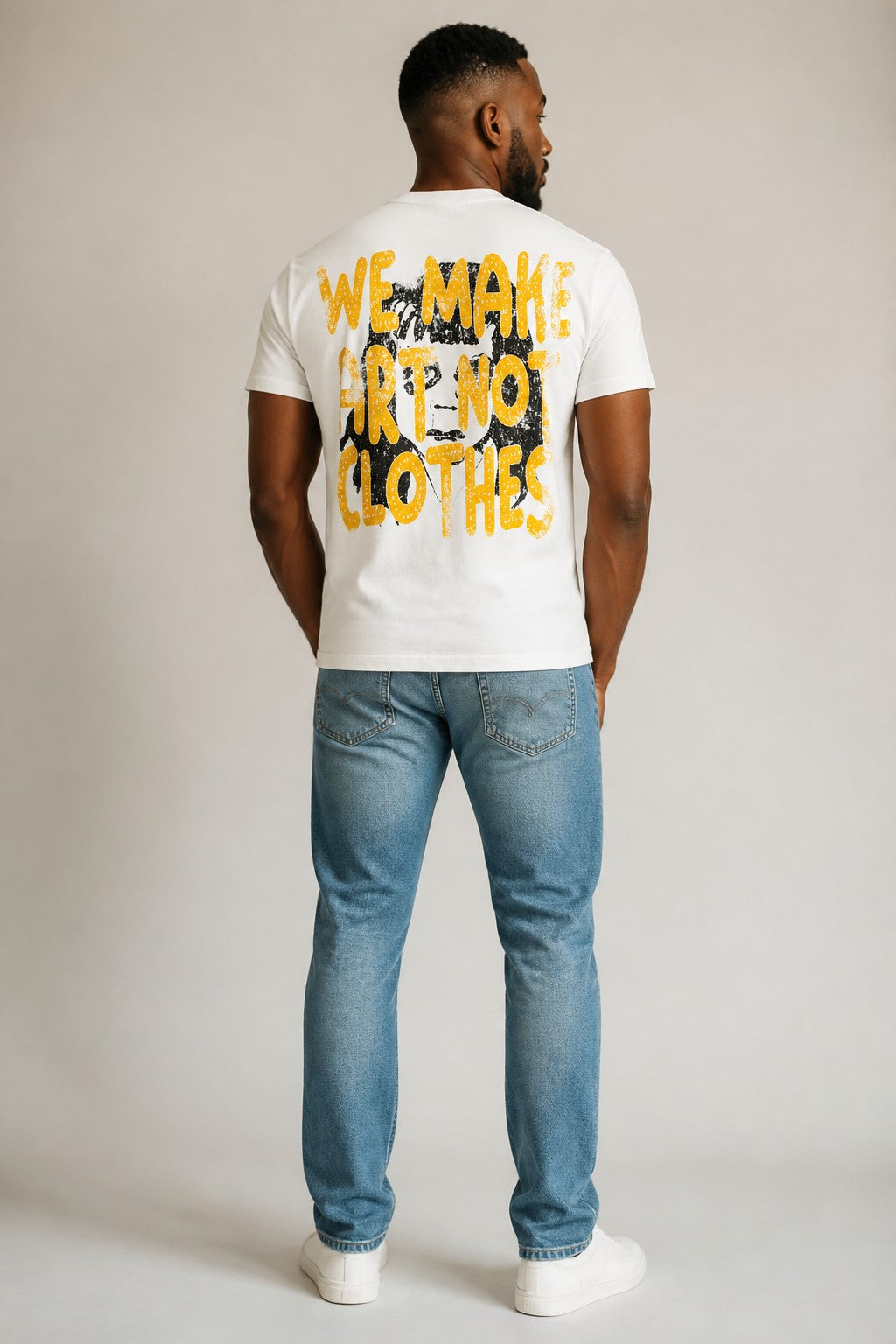 Reveer - OUTLAW Graphic T-Shirt