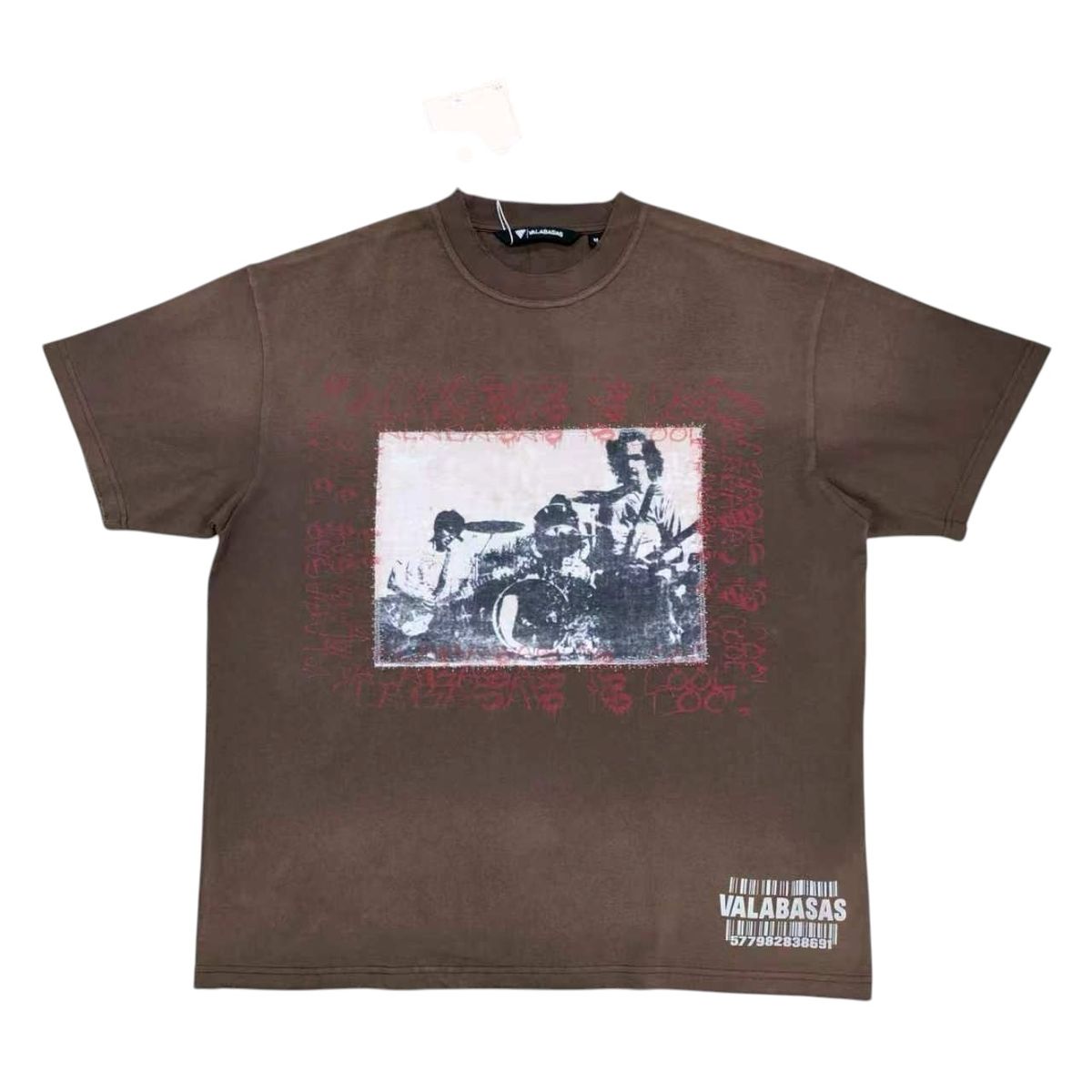 Stand out Tee