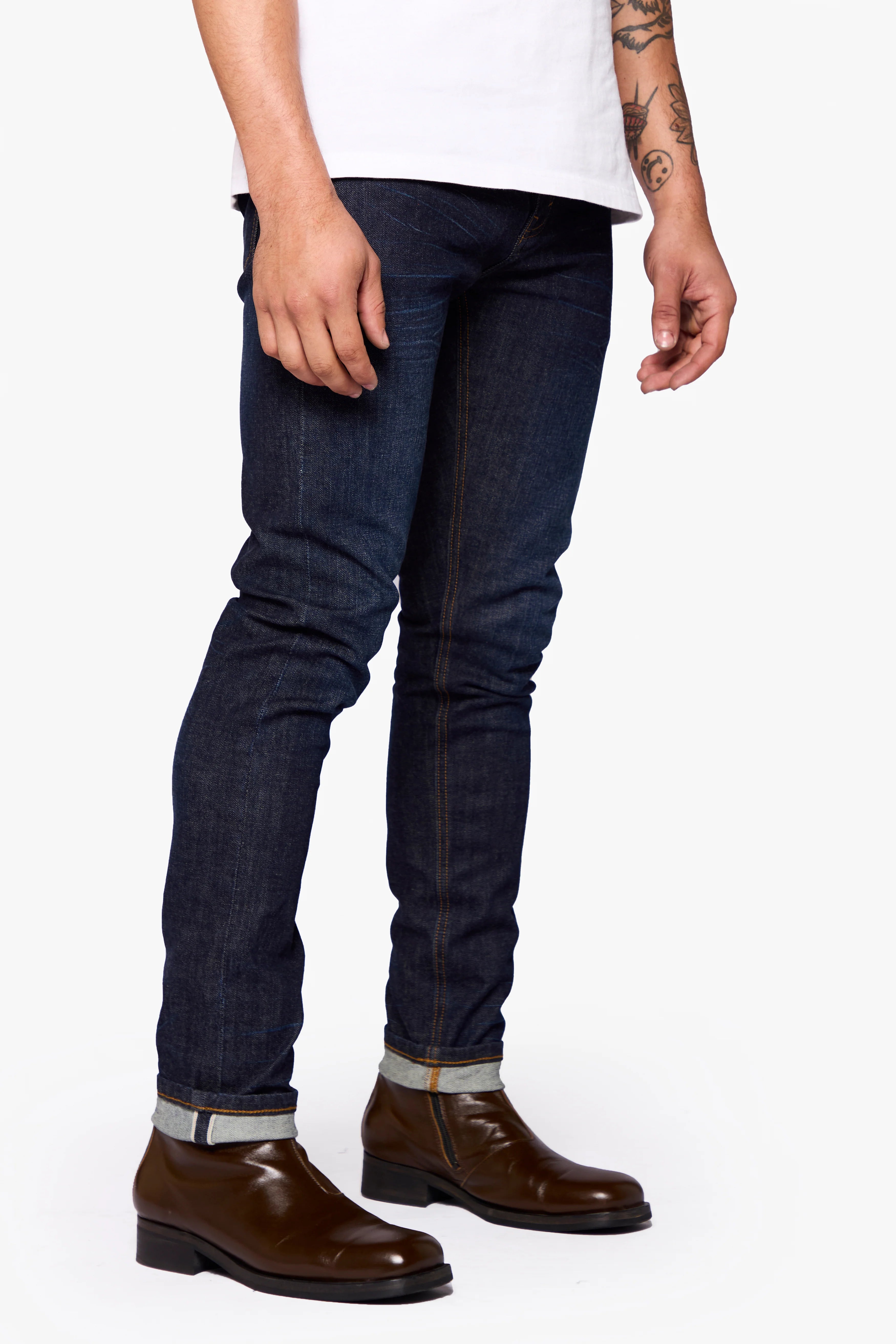 ANOM SELVEDGE "LOVE AND HATE"