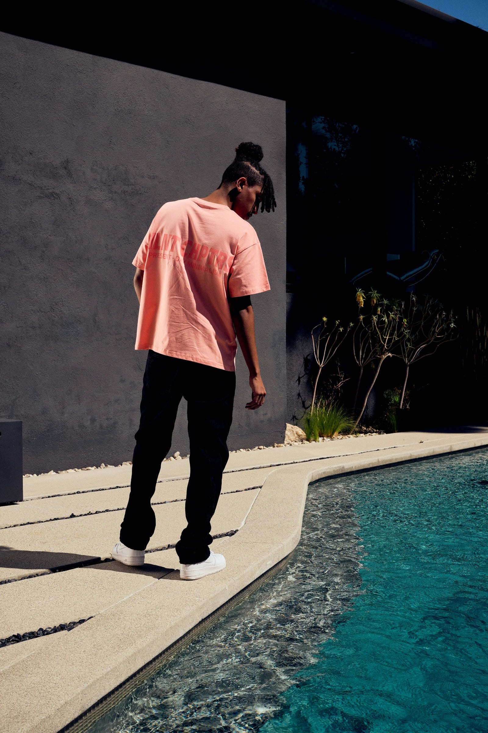 Silnt Chptrs Logo Tee - Relaxed Fit