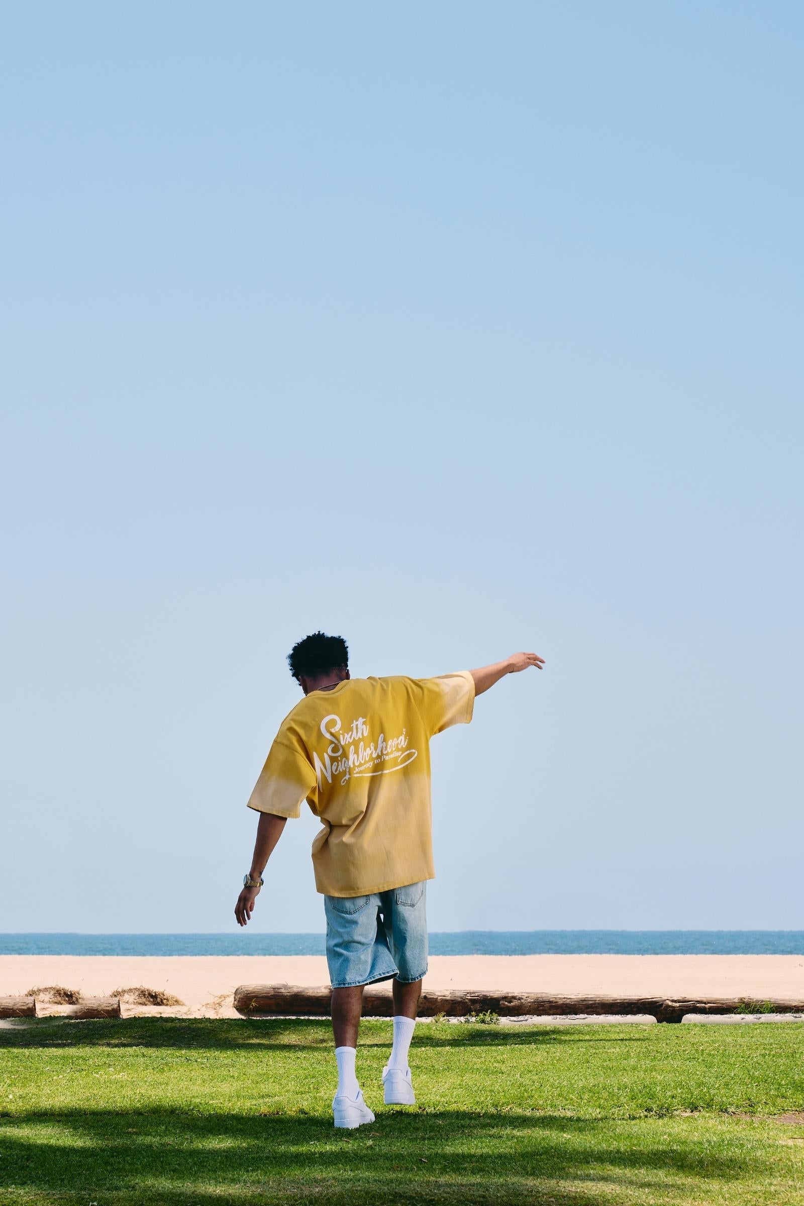 6Th Nbrhd Paradise Men's T-Shirt