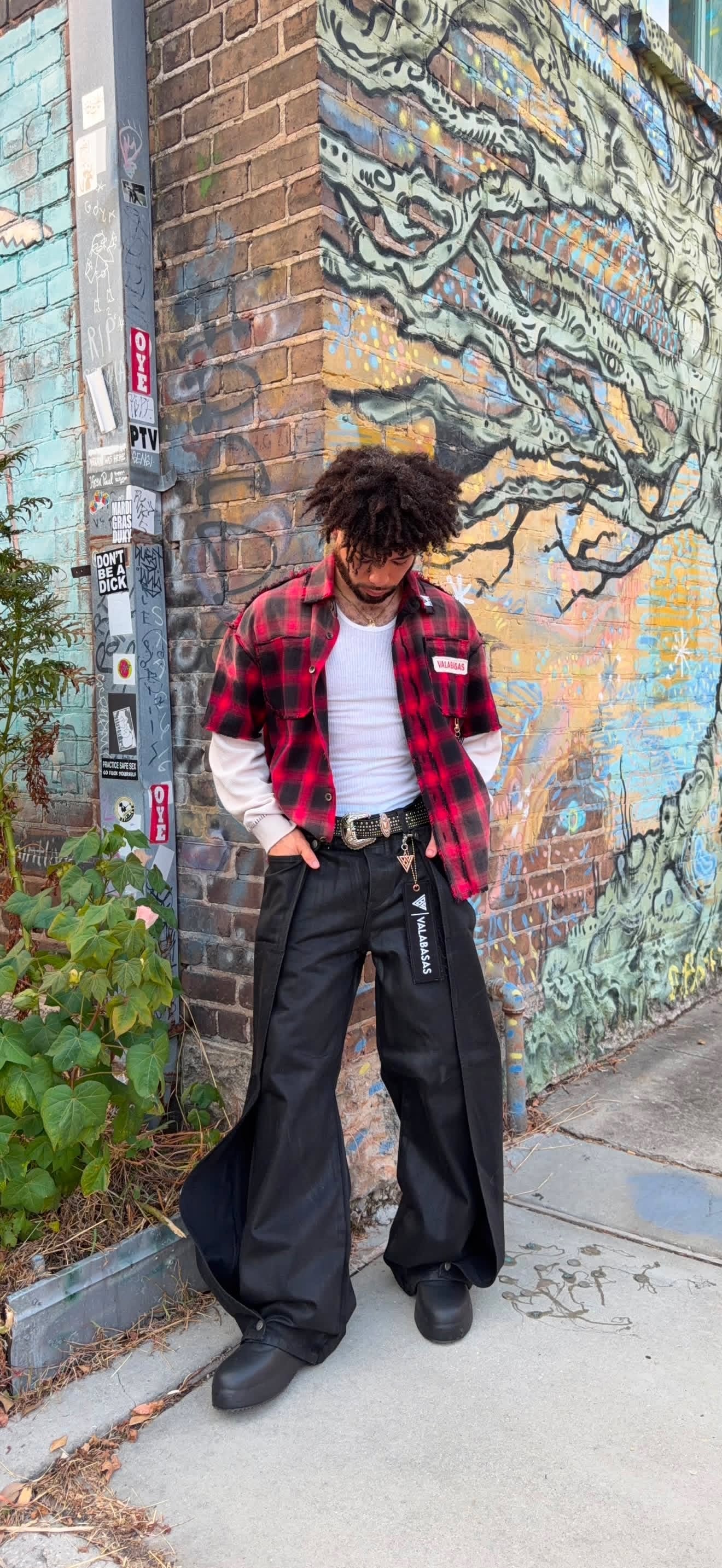 Valabasas Lumberjack Shirt - Layered Sleeves Black Red