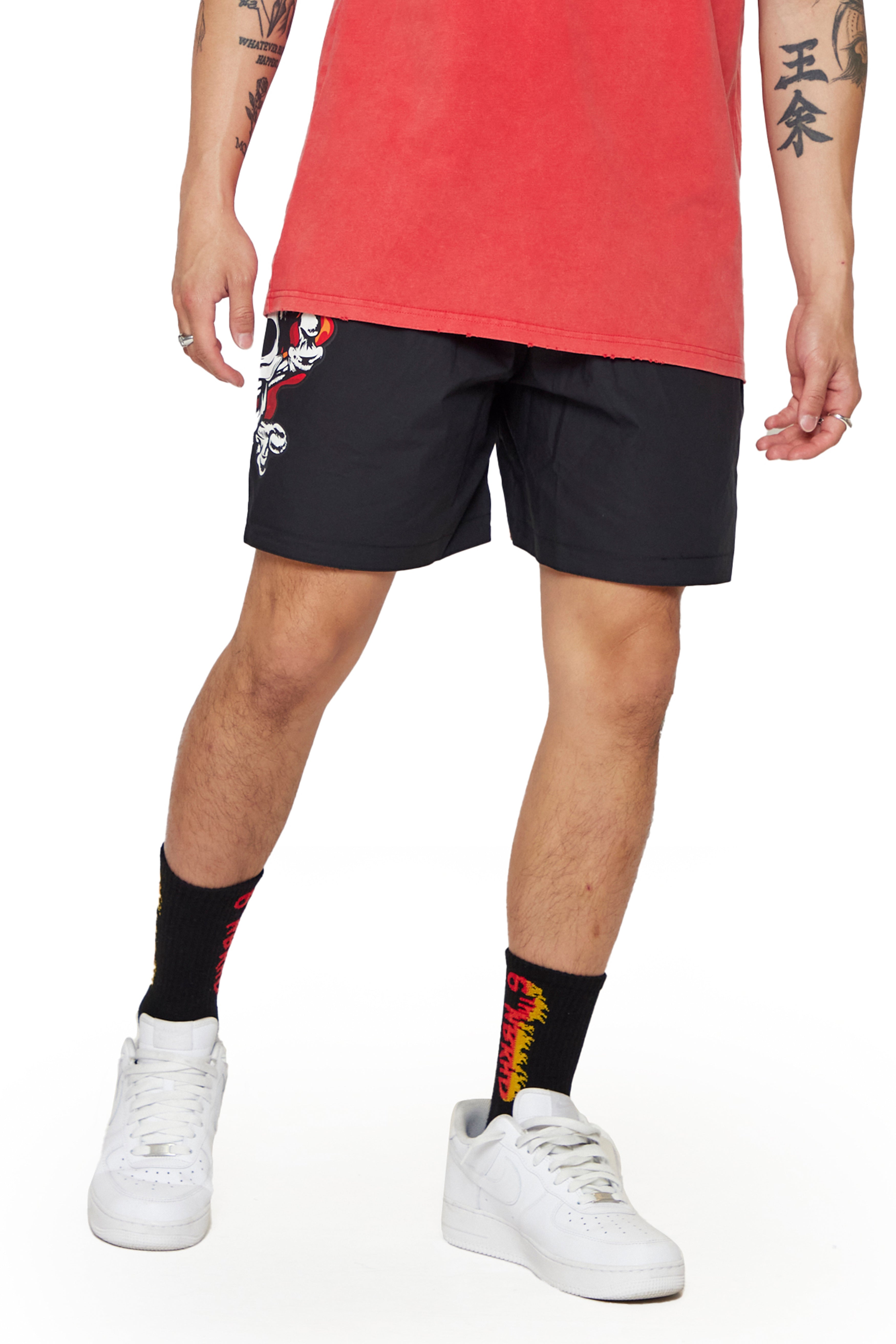 6Thneighborhood Skull Flame Shorts - Graphic