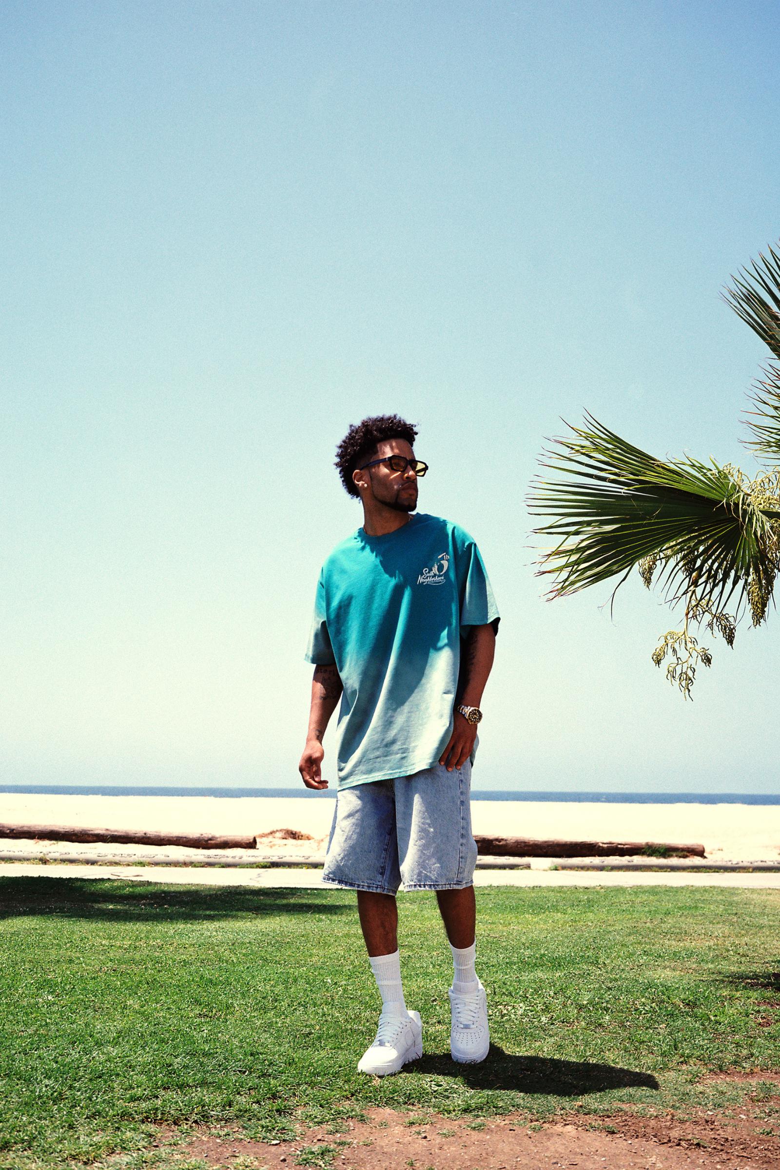 6Th Nbrhd Paradise Men's T-Shirt