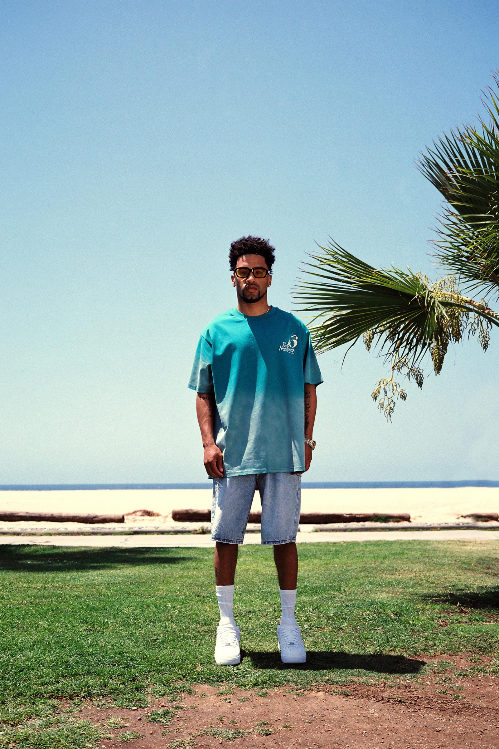 6Th Nbrhd Paradise Men's T-Shirt