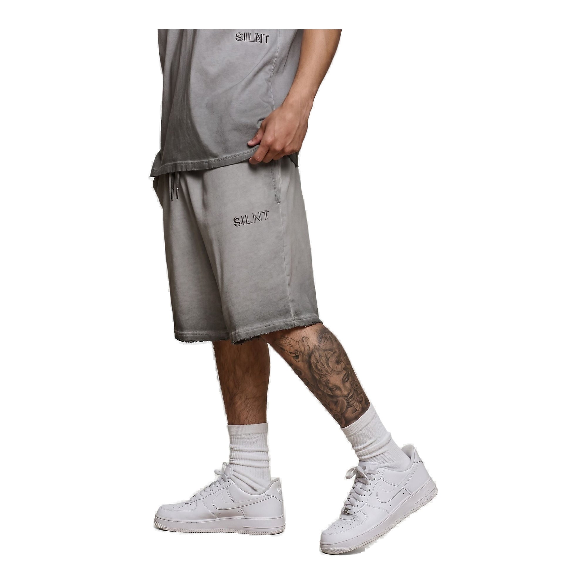 Silnt Chptrs Logo Shorts - Raw Cut Hem