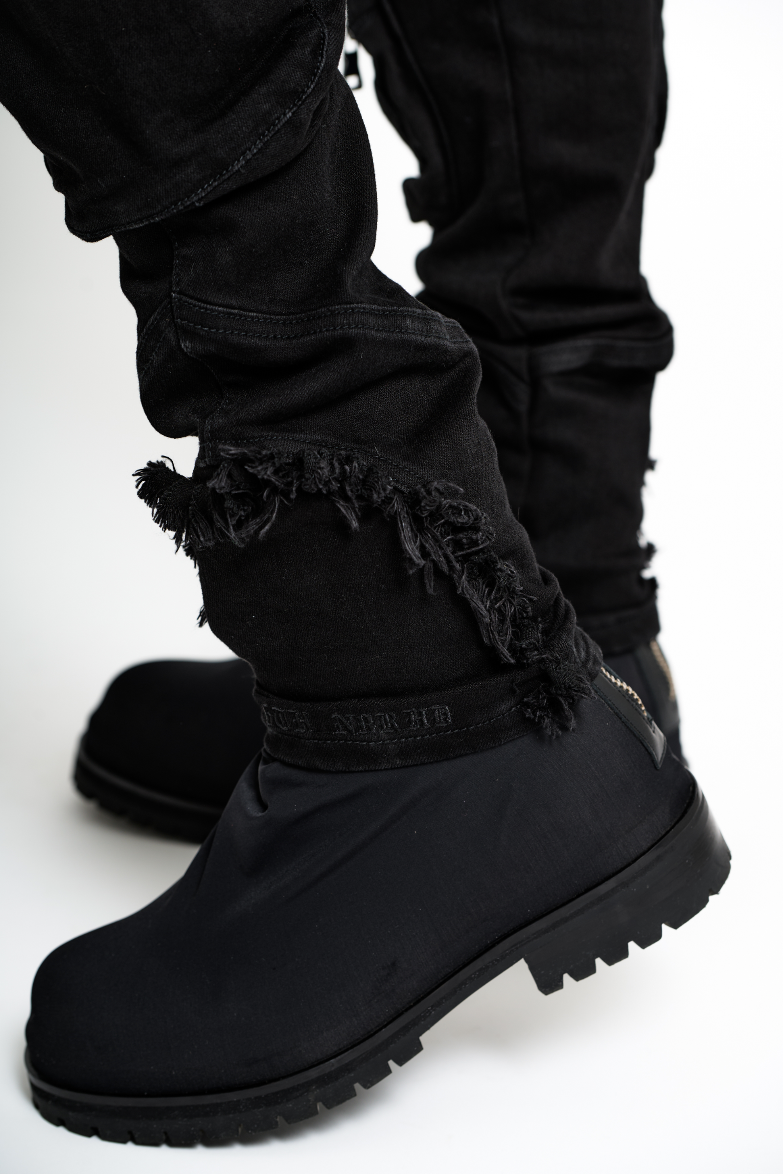 6Th Nbrhd Raven Men's Jeans