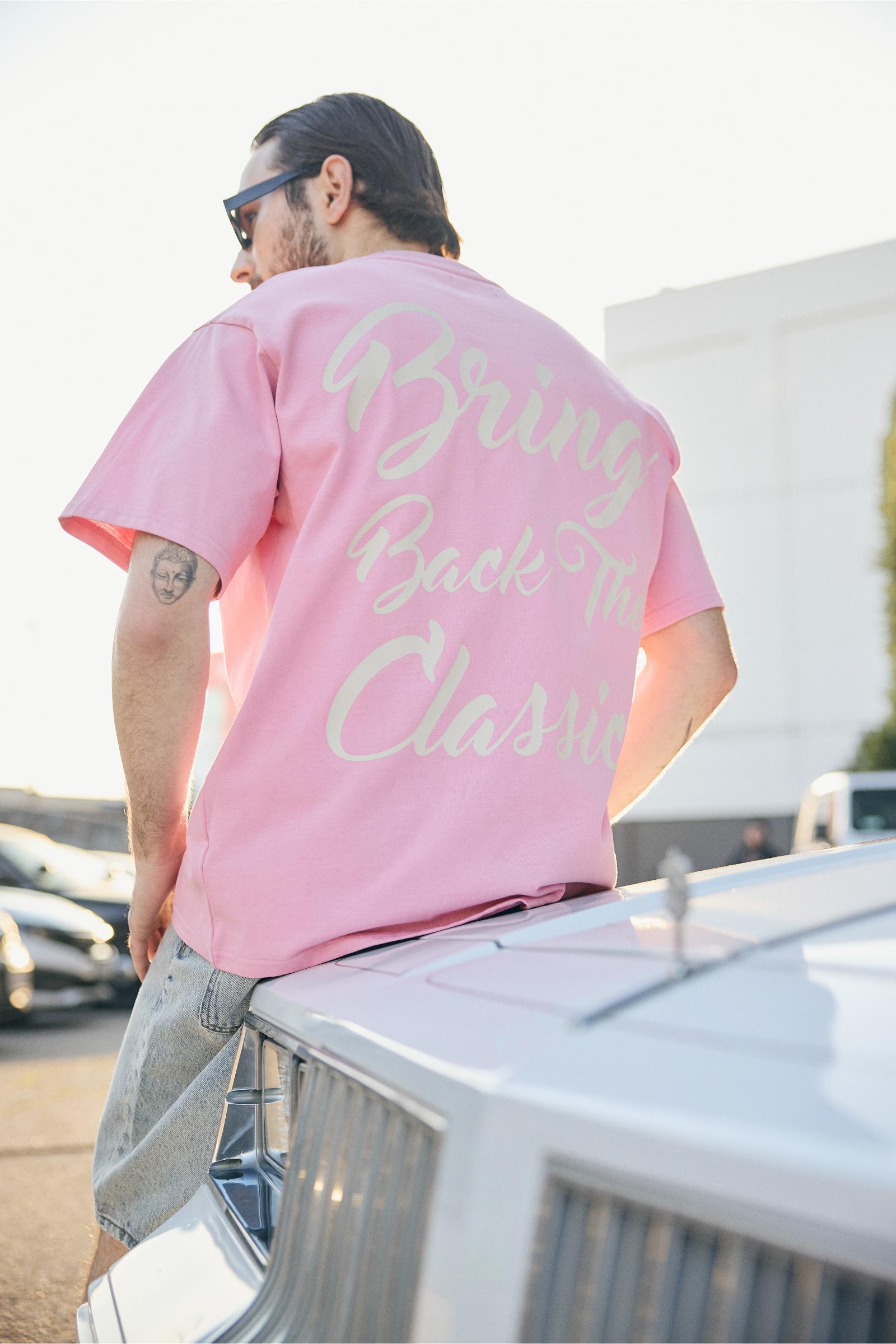 6Th Nbrhd Classic Is Back Men's T-Shirt