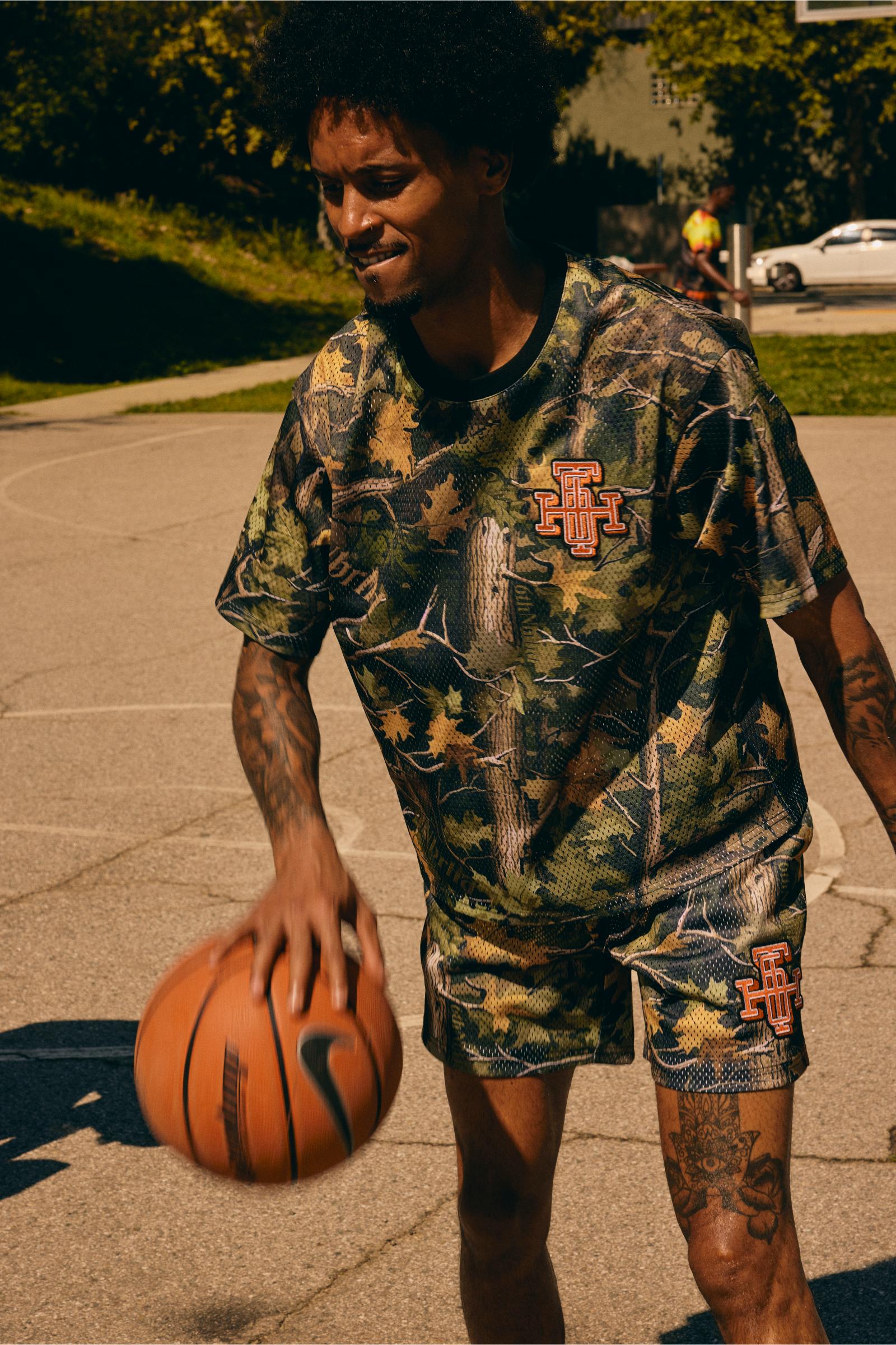 6Th Nbrhd Try-Outs Men's Shorts - Camouflage