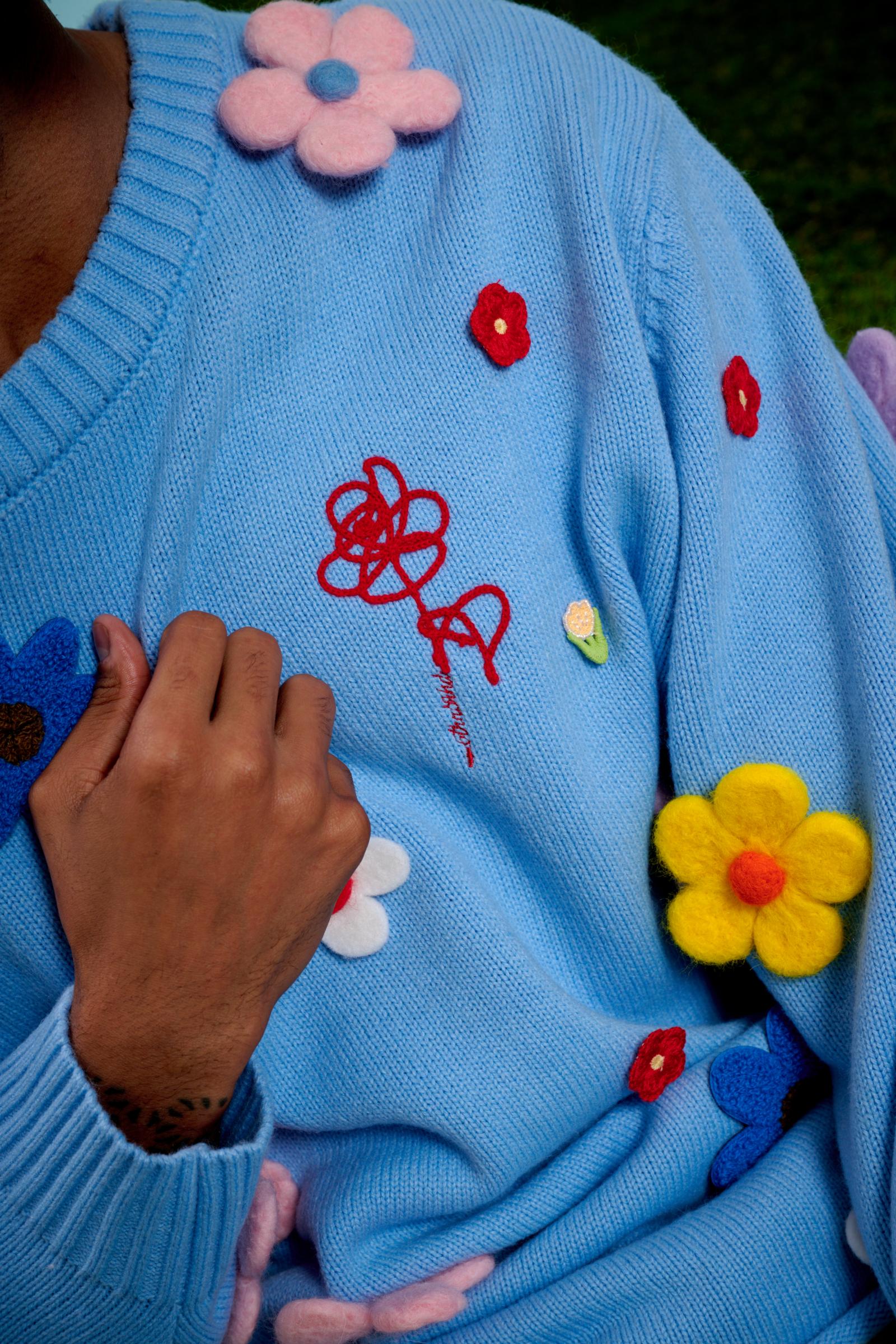 6Thneighborhood Flower Kids Sweater - Appliqué