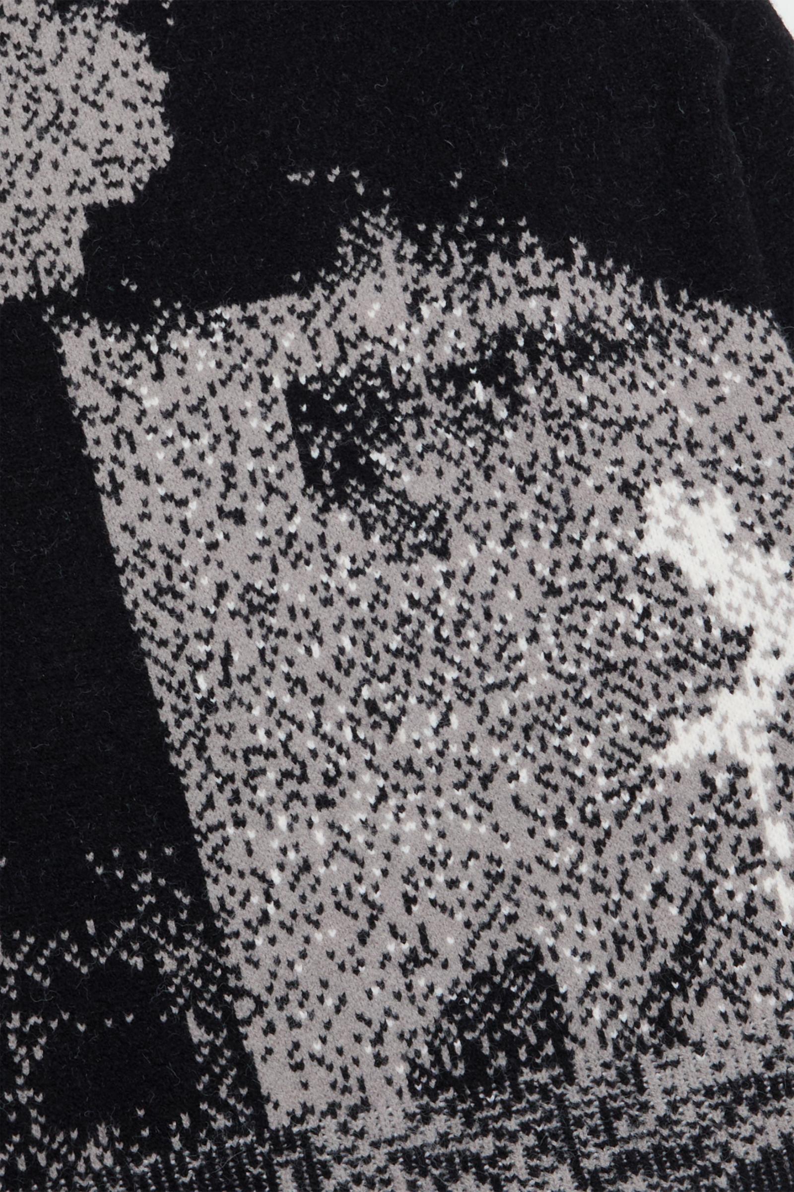 6Th Nbrhd Blinded Men's Sweater