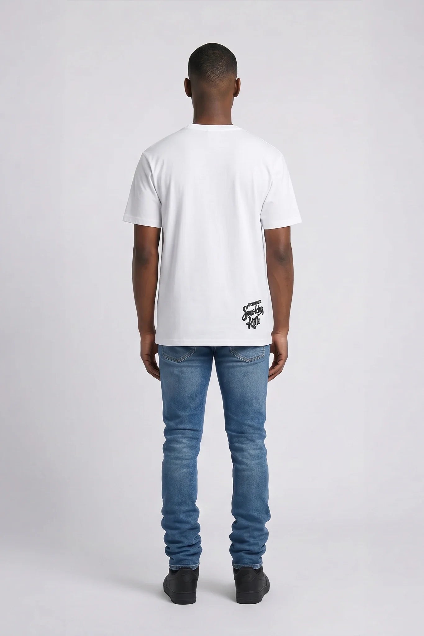6Th Nbrhd No Smokes Men's T-Shirt