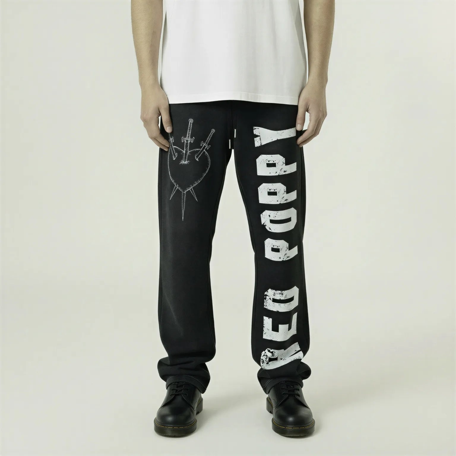 Red Poppy Sweatpants - Black
