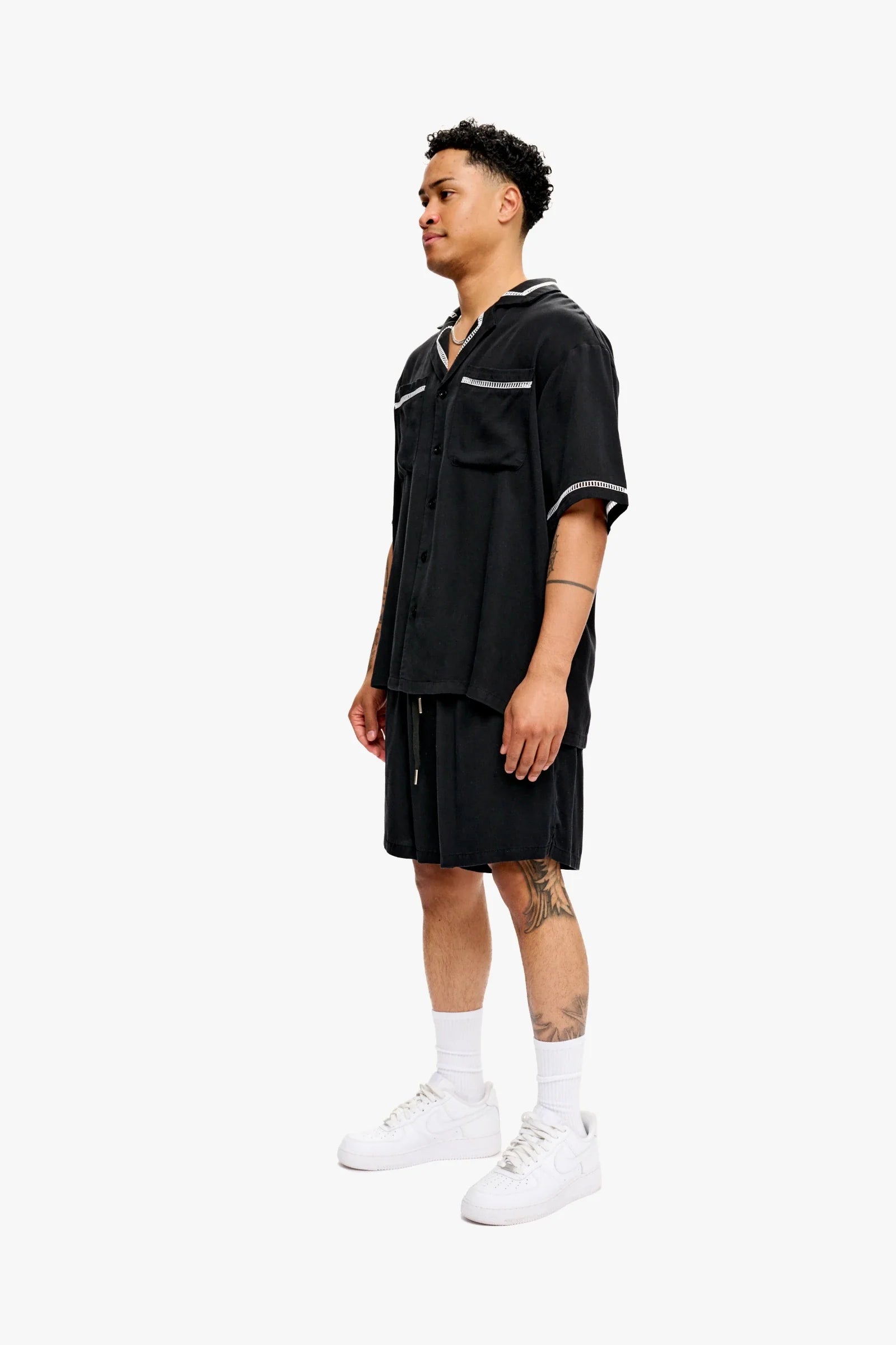 Silnt Chptrs Vibes Shirt - Embroidered Piping