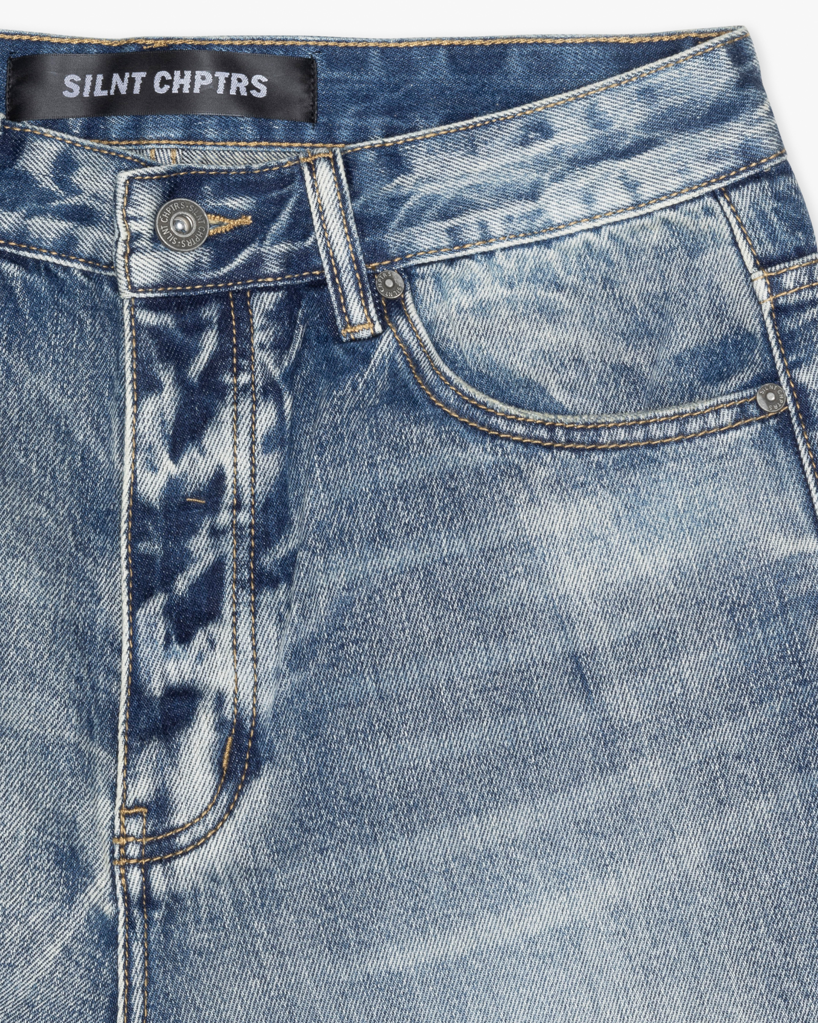 Silnt Chptrs Jeans - Light Wash