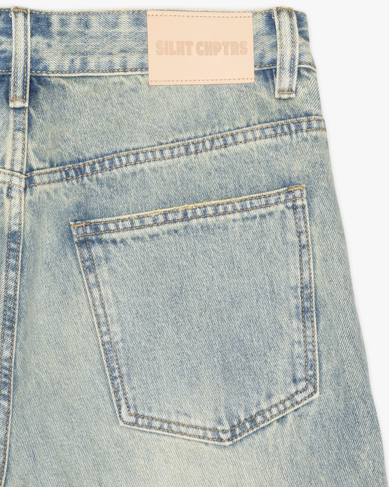 Silnt Chptrs Jeans - Light Wash