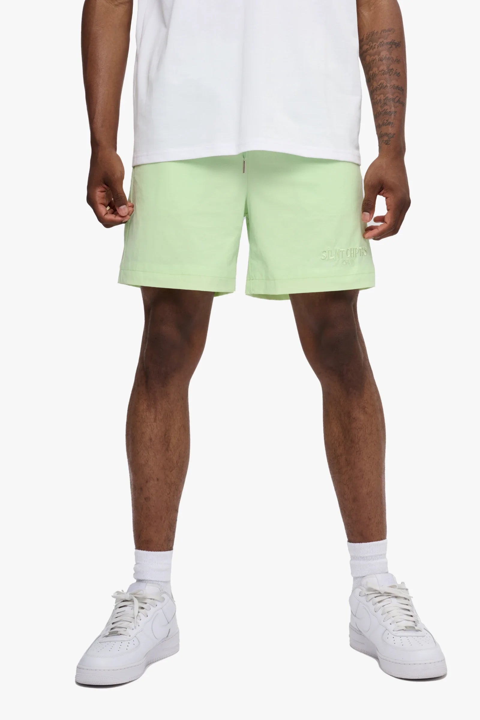 Silnt Chptrs Embroidered Shorts - Quick-Dry
