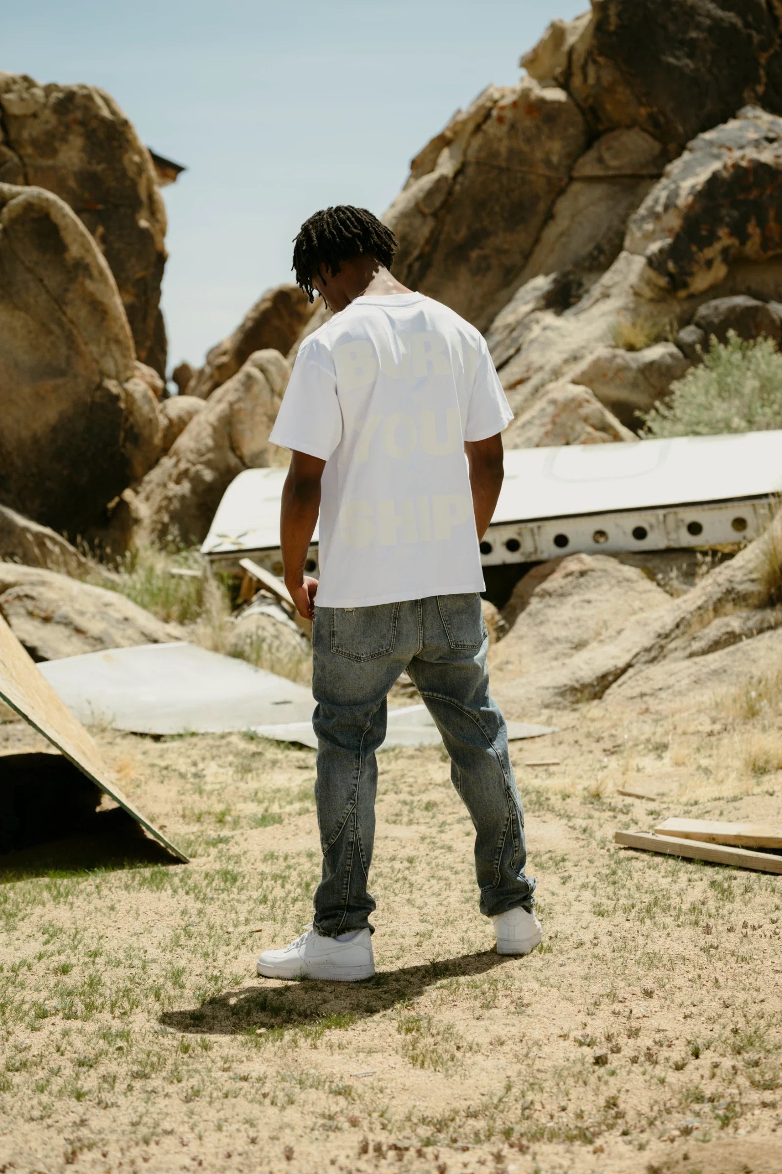 Silnt Chptrs Ship Tee - Oversized Graphic