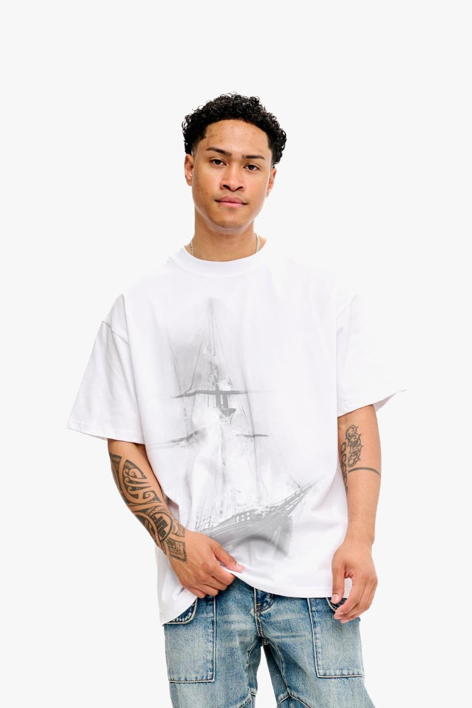 Silnt Chptrs Ship Tee - Oversized Graphic