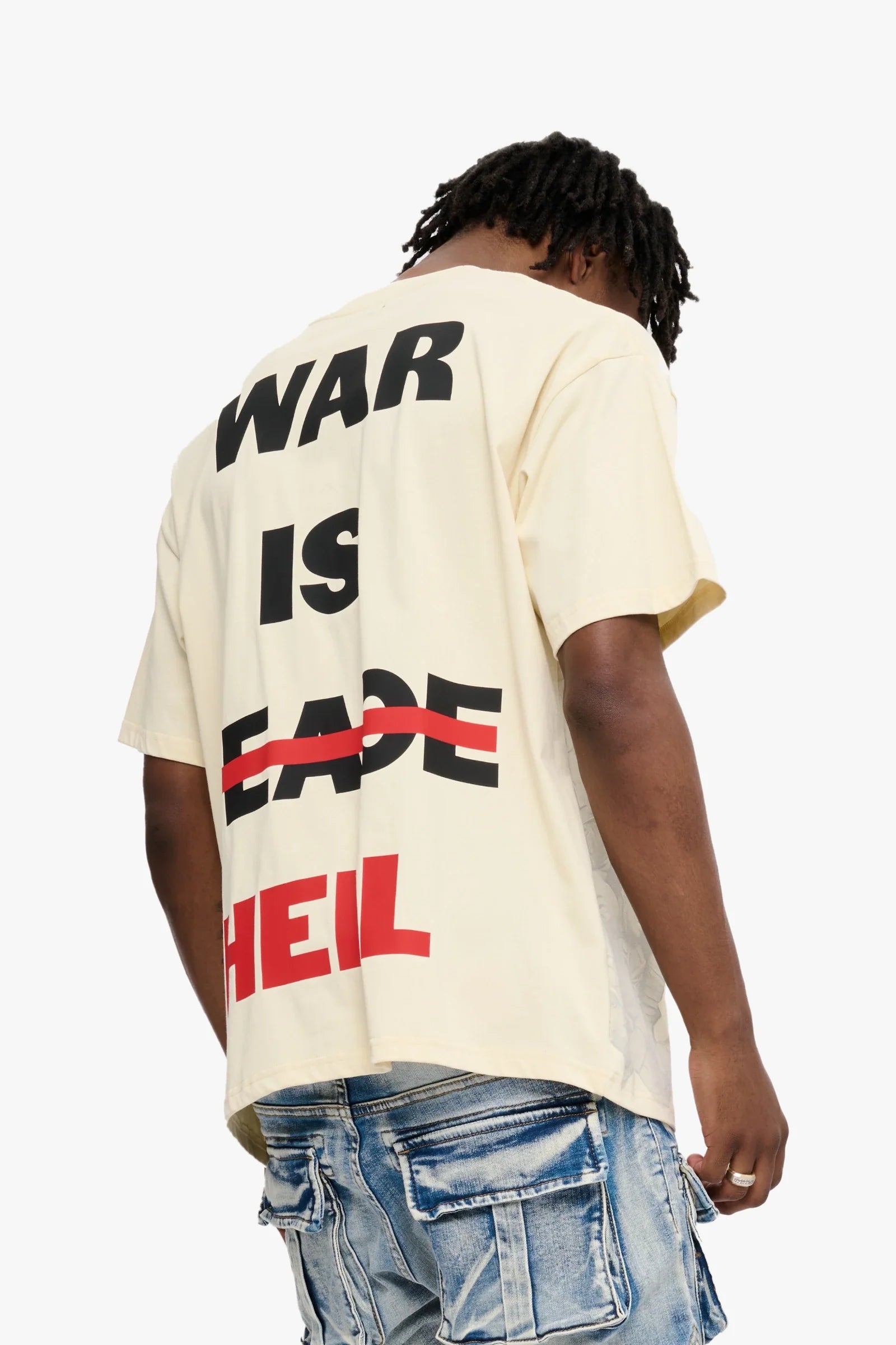 Silnt Chptrs War Cream Tee - Graphic