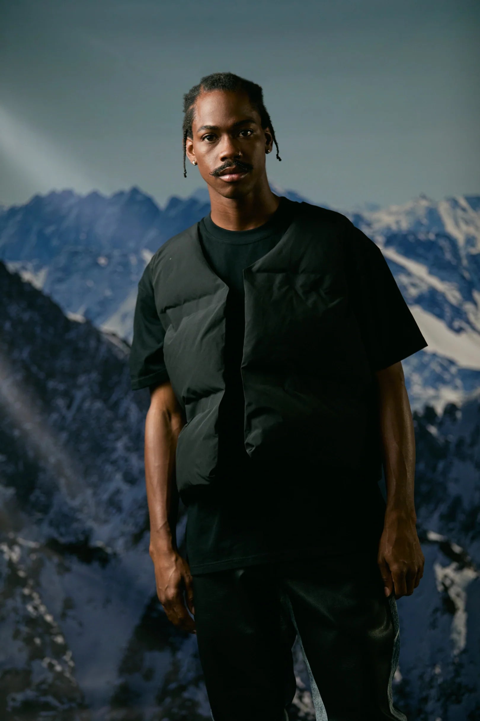 Silnt Chptrs Trophies Vest - Cropped