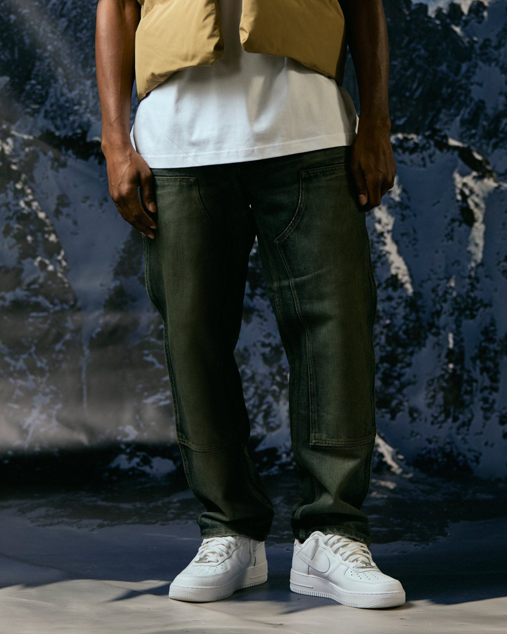 Silnt Chptrs Wise Oil Jeans - Distressed Oil Washed