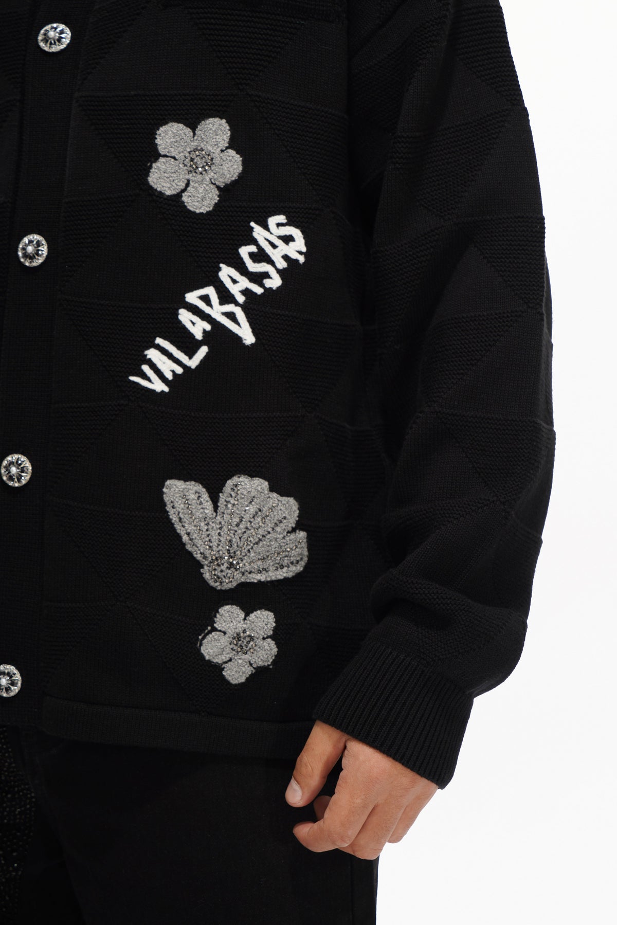 Valabasas Floral Sweater - Graphic Black