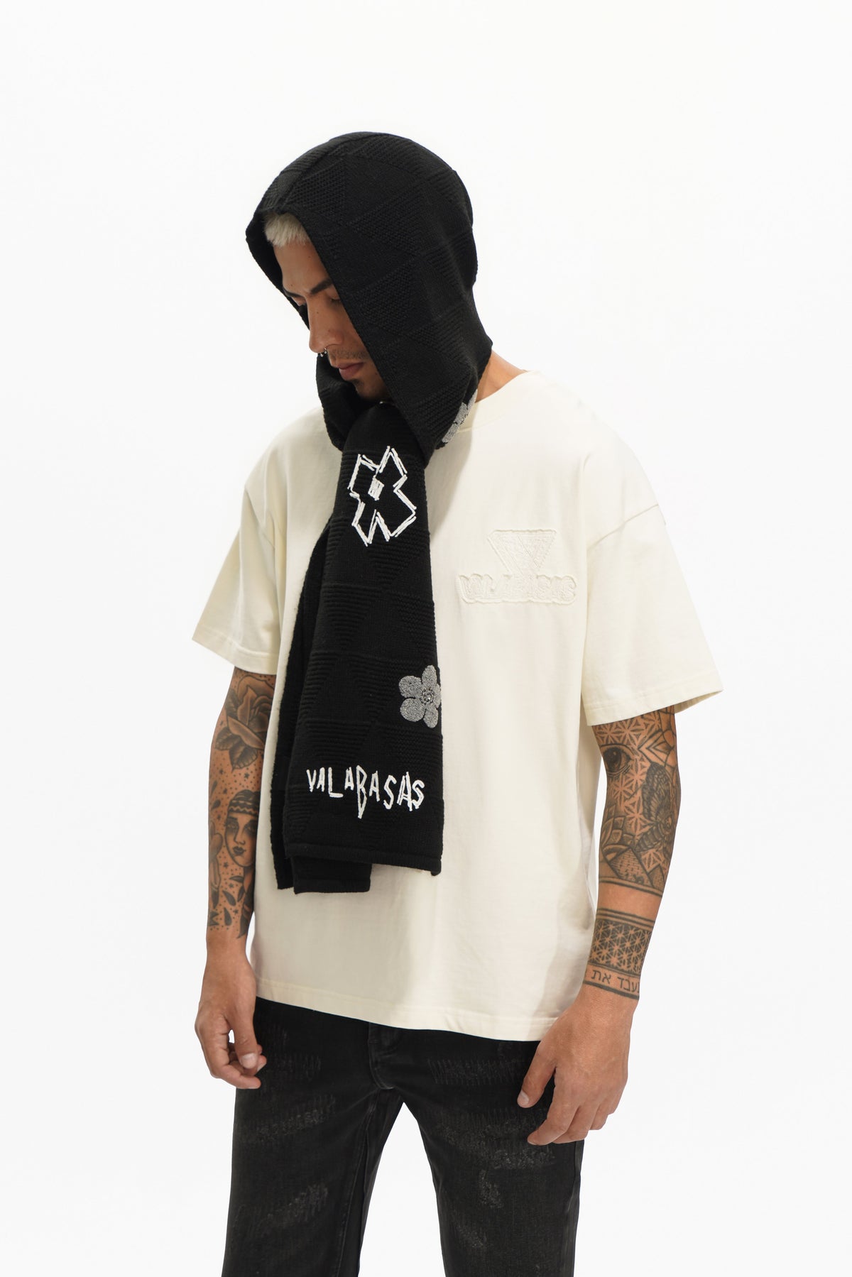 Valabasas Contrast Scarf - Graphic Black