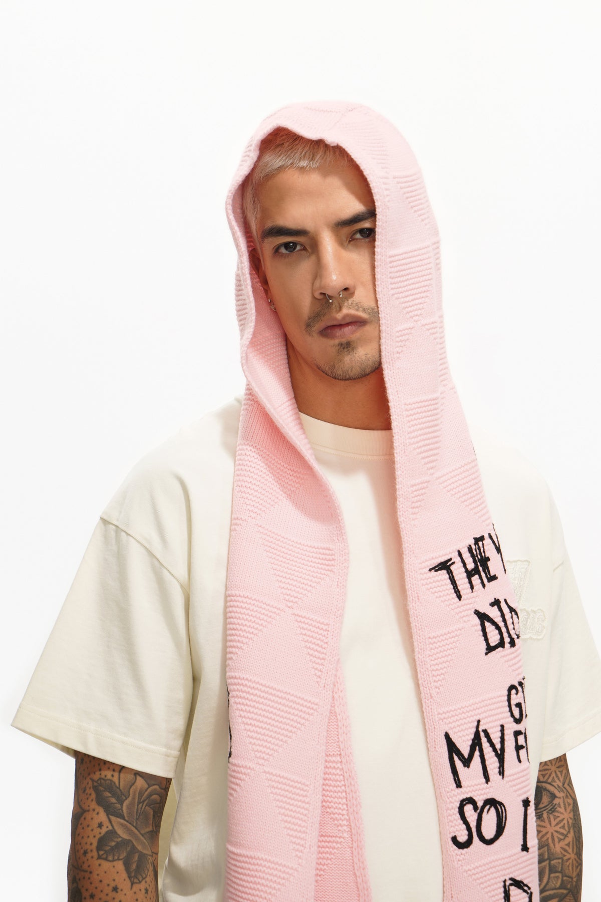 Valabasas Graphic Scarf - Knitted Pink