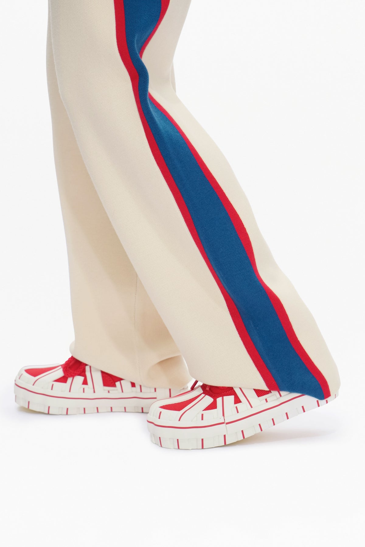 Valabasas Stripe Jogger-Pants - Relaxed Fit Apricot
