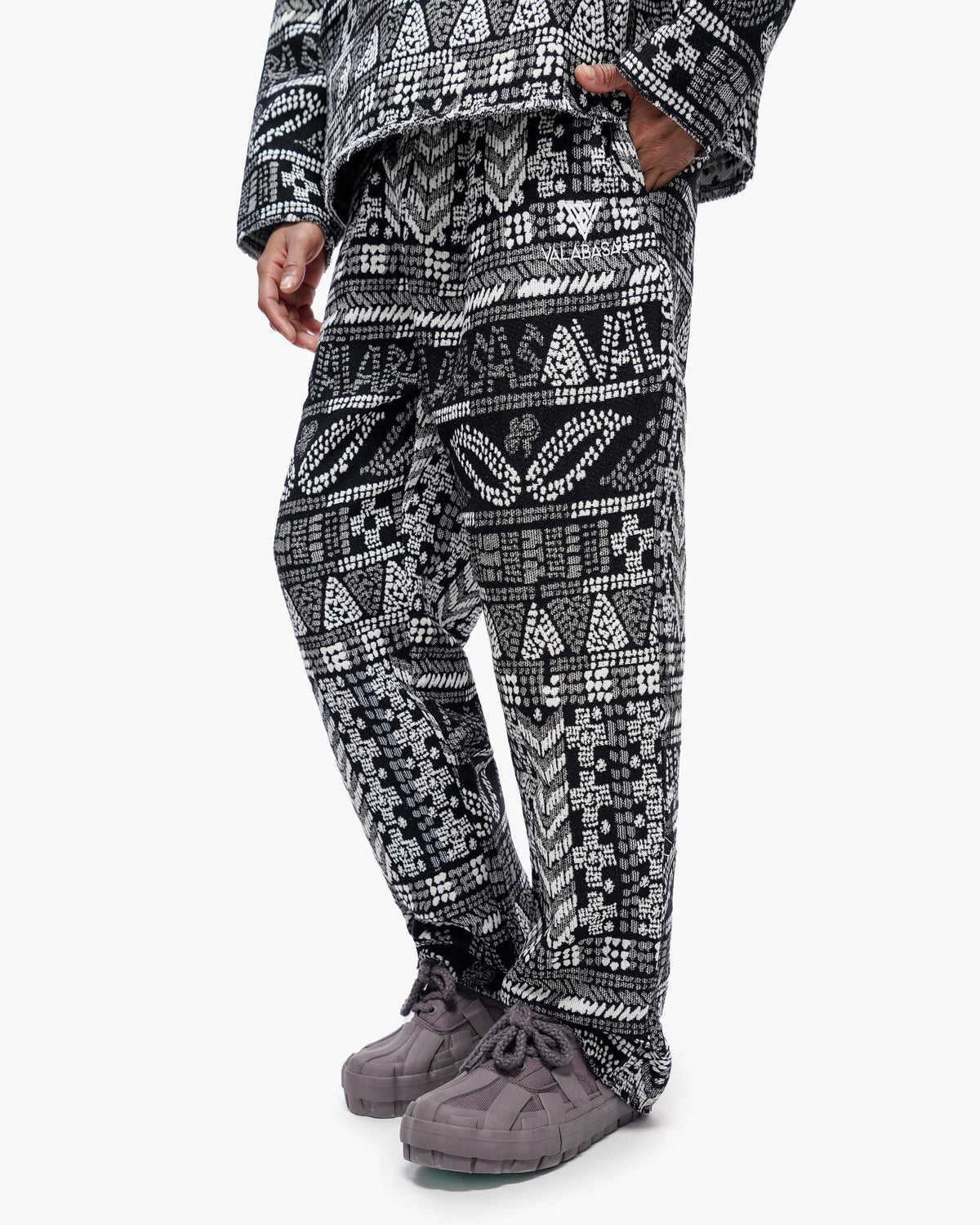Valabasas Winter Pants - Graphic Black