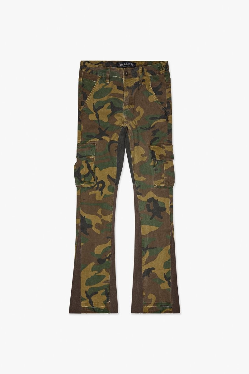 Geno Stacked Flare Jean Er Green - Valabasas