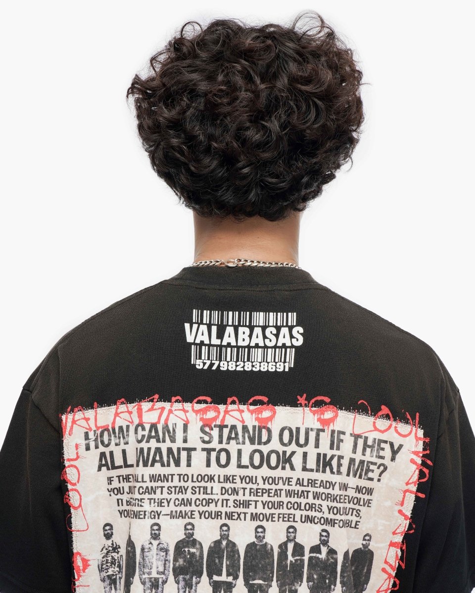 Stand Out Black Tee - Valabasas